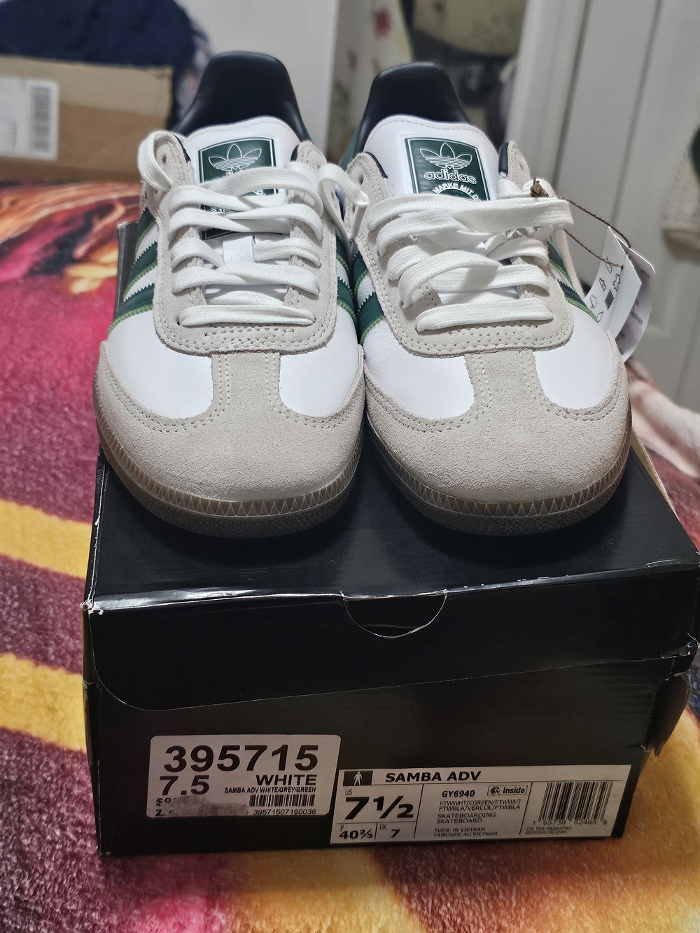 Adidas Samba ADV Shoes NWT - White with Green -Men's 7.5 Women's 9